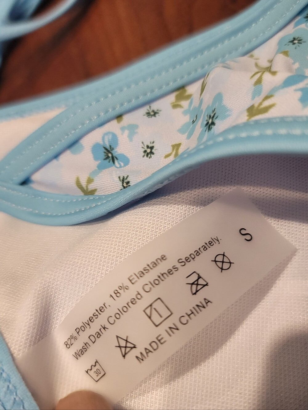 Baby Blue Daisy Print Tie Side Bikini Size Small NWOT - Picture 4 of 8